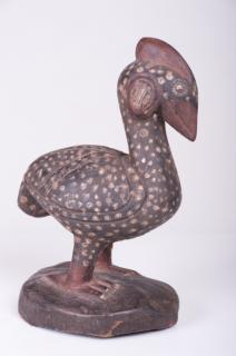 Appraisal: Liberian Guinea Fowl Figure Guinea fowl figure from Liberia measures