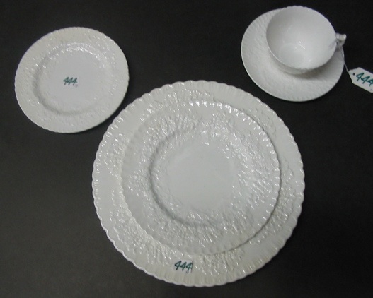 Appraisal: AN ENGLISH SPODE FINE CHINA SET pieces in the glazed