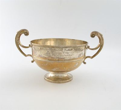 Appraisal: An Edwardian silver two-handled presentation rose bowl by Fordham and