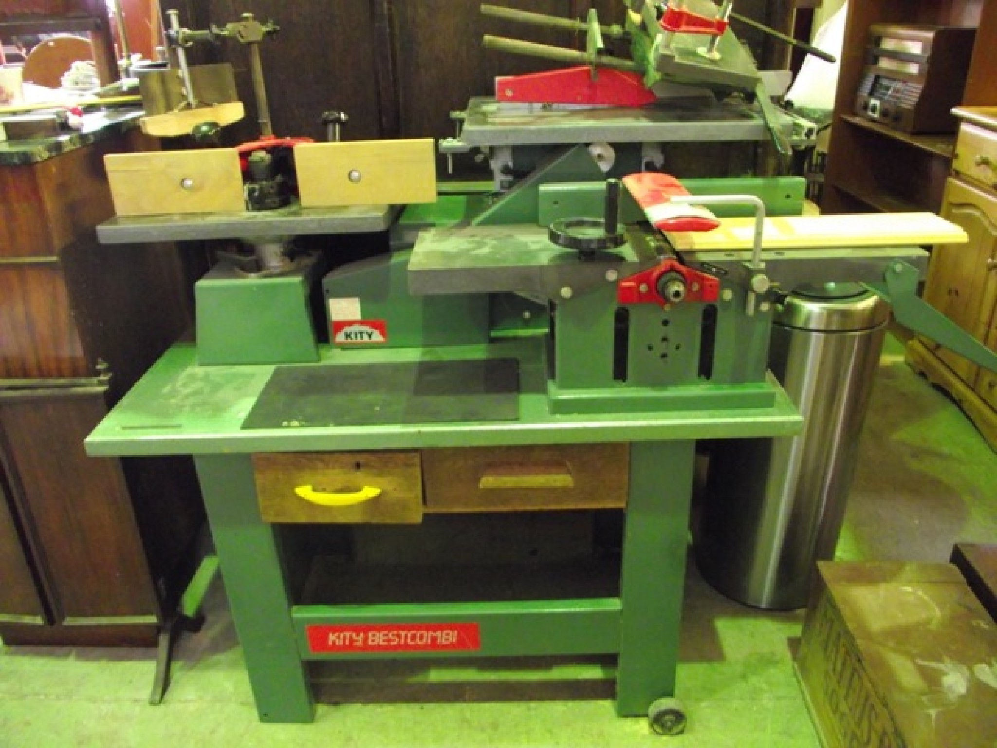 Appraisal: A contemporary workshop multi woodworking machine Kity BestCombi with spindle