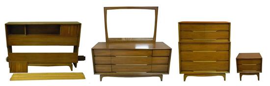 Appraisal: Kent Coffey mid-century bedroom suite Forum walnut four pieces long