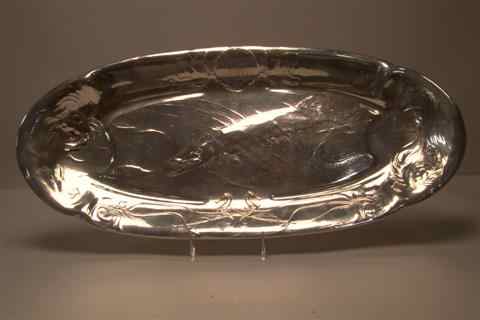 Appraisal: KAYSERZINN GERMAN ART NOUVEAU PEWTER FISH PLATTER designed by Hugo