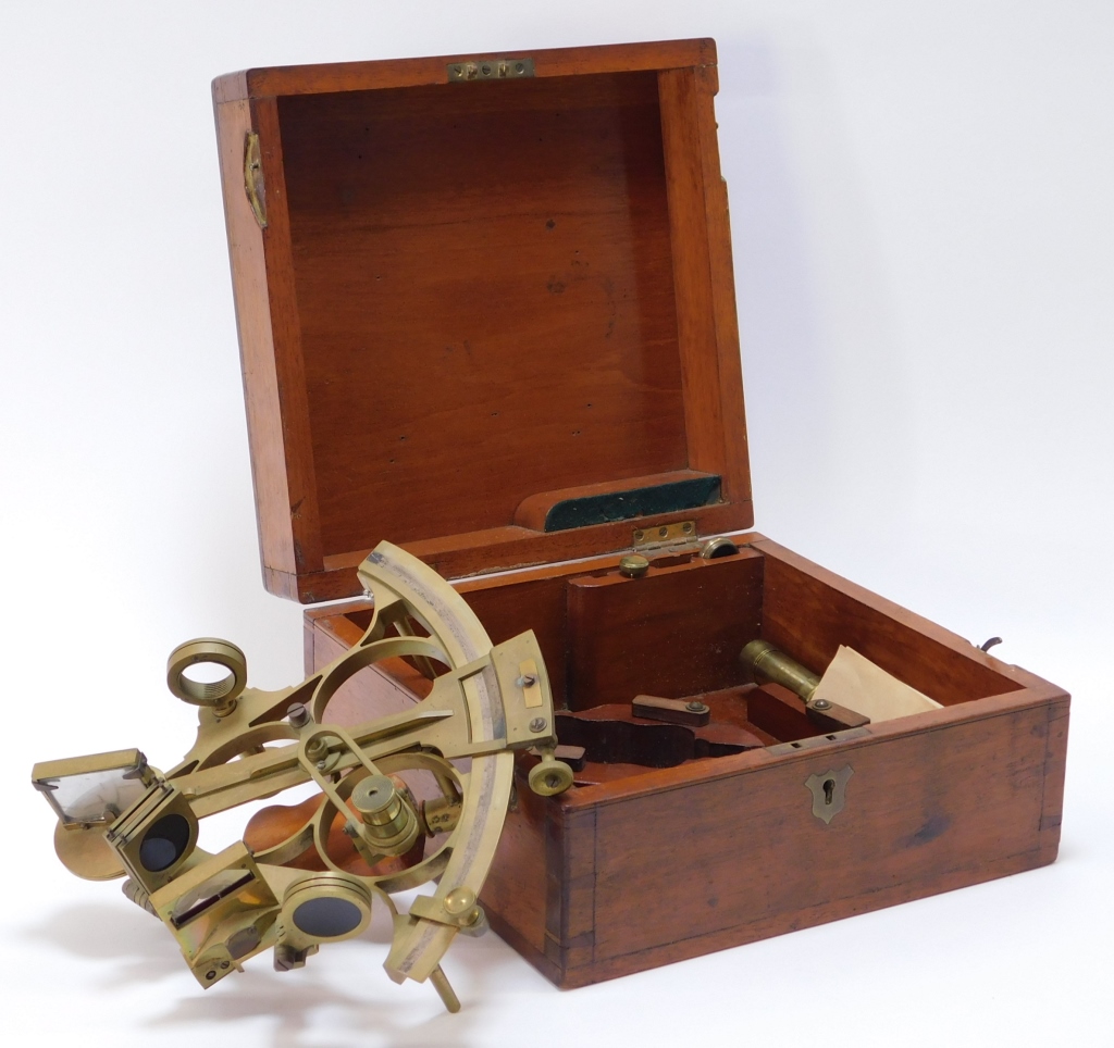 Appraisal: C BRASS ENGLISH SEXTANT IN FITTED BOX United States th