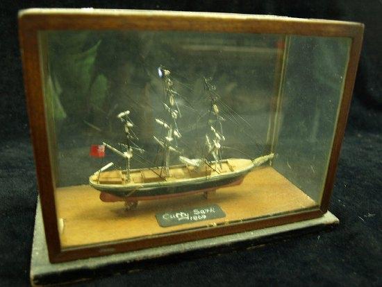 Appraisal: A model of the Cutty Sark in a glazed case