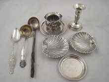 Appraisal: Assorted silver comprising a Georgian toddy ladle baleen handle AF