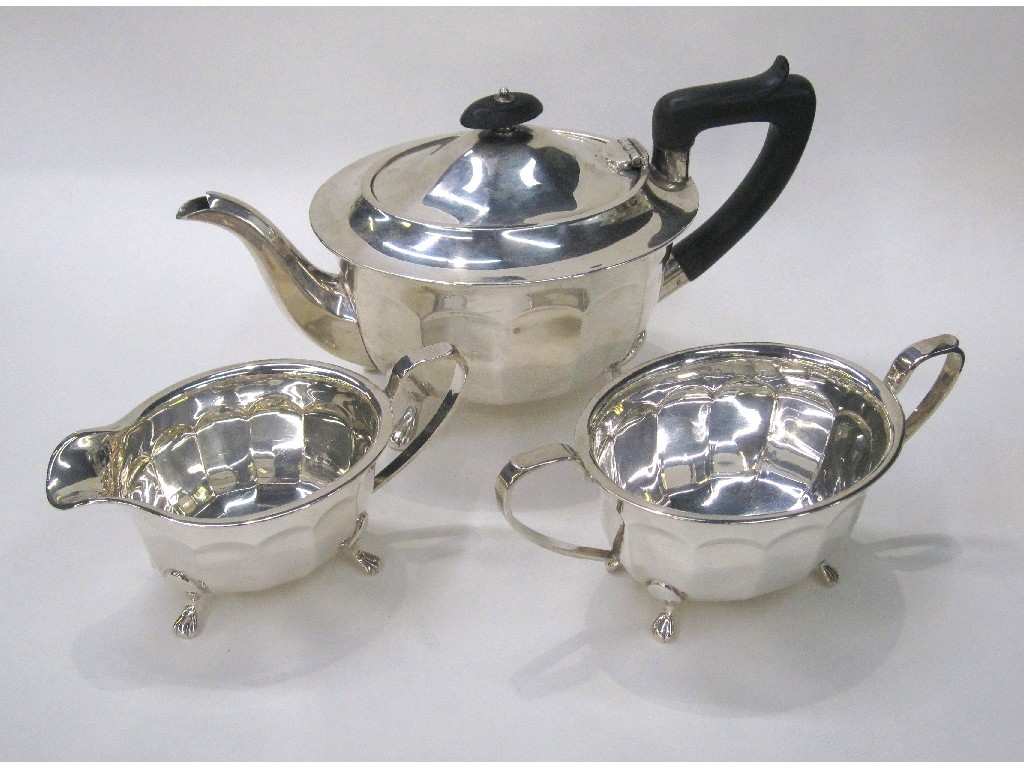 Appraisal: Three piece silver tea service oz