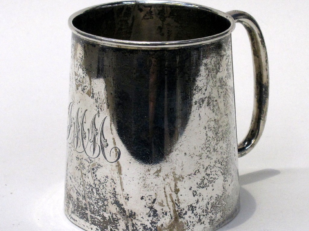 Appraisal: Silver christening mug Sheffield