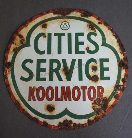 Appraisal: This is a vintage 's- 's era - KoolMotor Oil