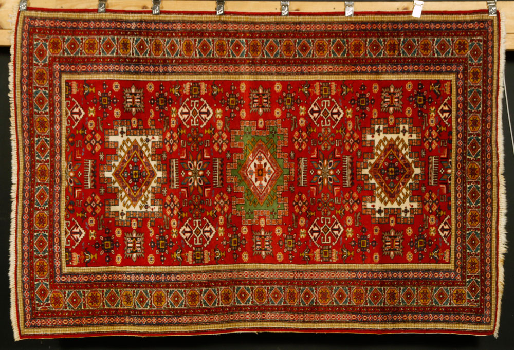 Appraisal: - Semi Antique Persian Rug Semi antique Persian rug '