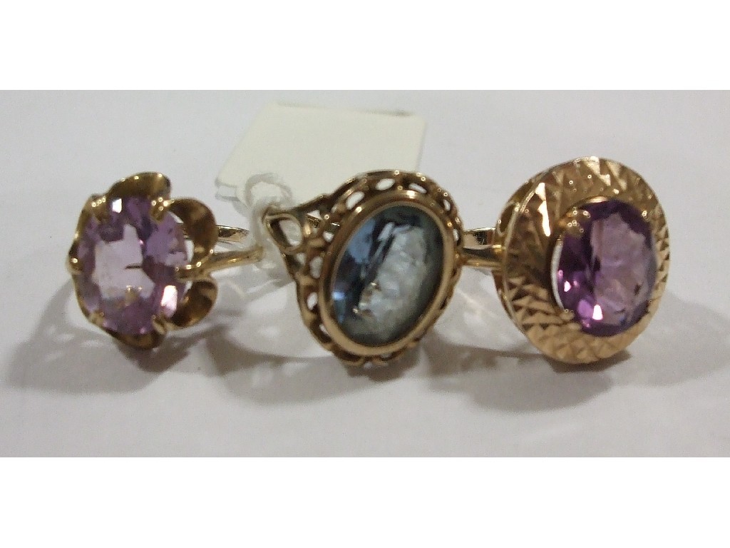 Appraisal: Three ct gold single stone rings to include two with