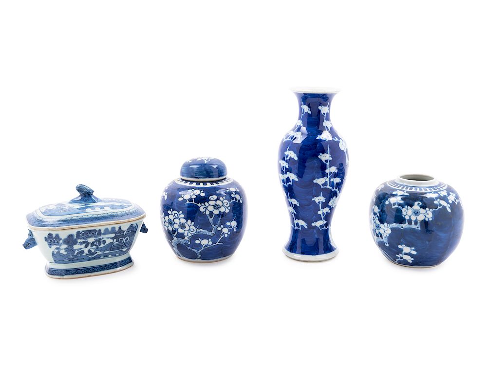 Appraisal: Four Chinese Blue and White Porcelain Wares Tallest height in