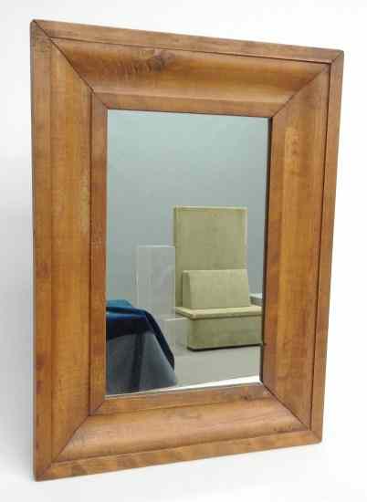 Appraisal: th c ogee mirror '' x ''