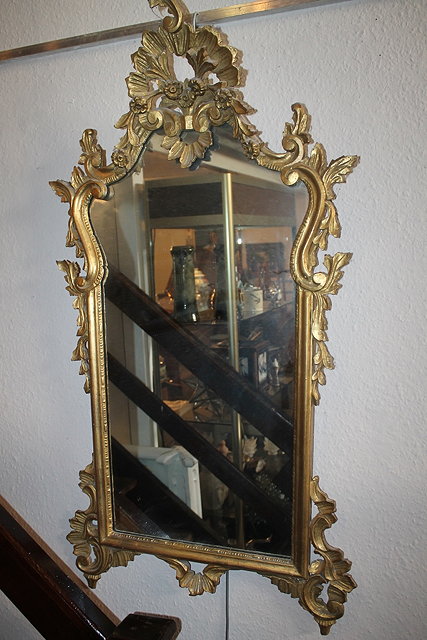 Appraisal: A PAIR OF REPRODUCTION GEORGIAN STYLE GILTWOOD WALL MIRRORS with