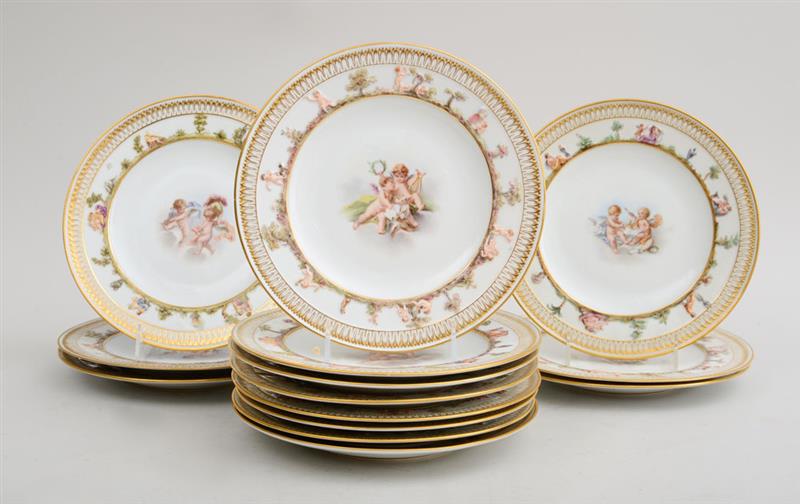 Appraisal: SET OF FOURTEEN MEISSEN PORCELAIN PICTORIAL PLATES With underglaze blue