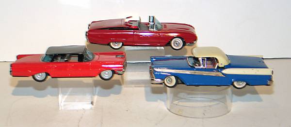 Appraisal: Japanese Tin Lithographed Toy Cars Four - era American cars