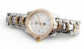 Appraisal: A stainless steel and gold plated lady's Tag Heuer 'Link'