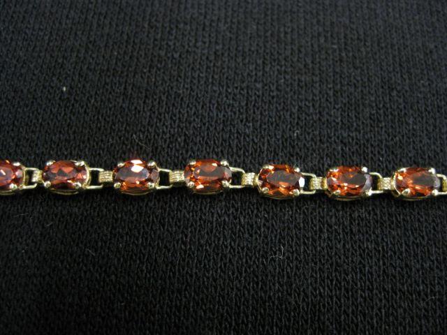 Appraisal: Garnet Bracelet oval gems in k yellow gold long