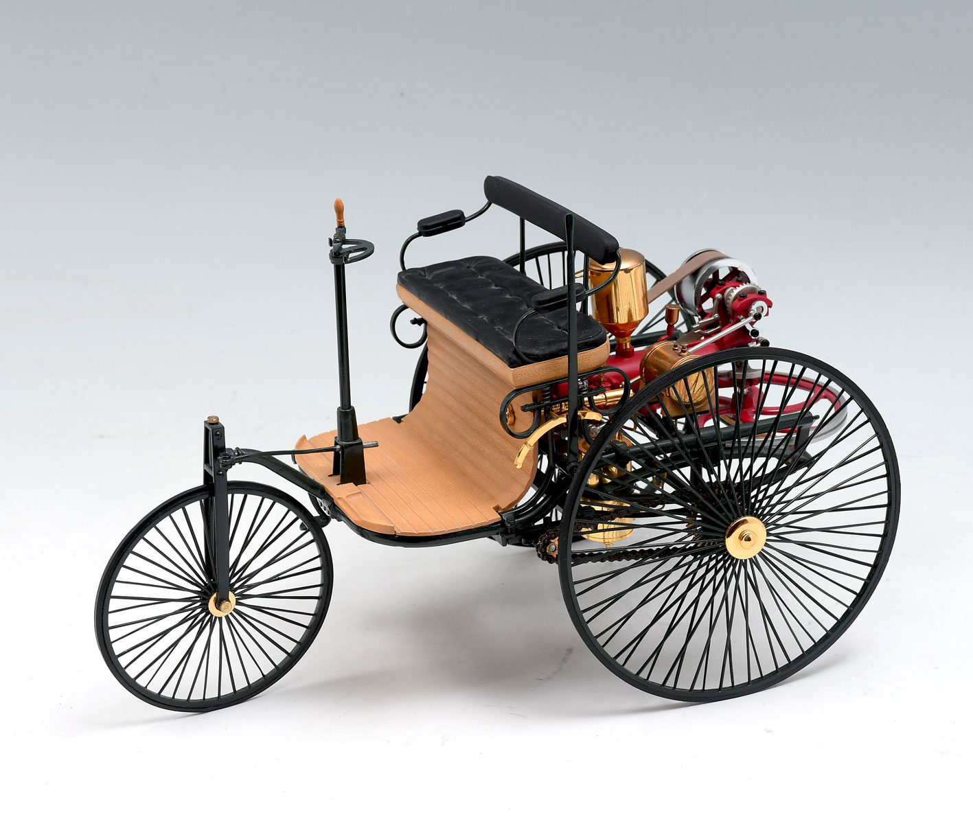 Appraisal: KARL BENZ MOTORWAGEN FUNCTIONAL AUTOMOBILE MODEL Only real ones were