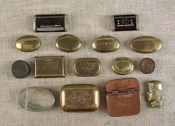 Appraisal: Collection of snuff boxes th c and th c to