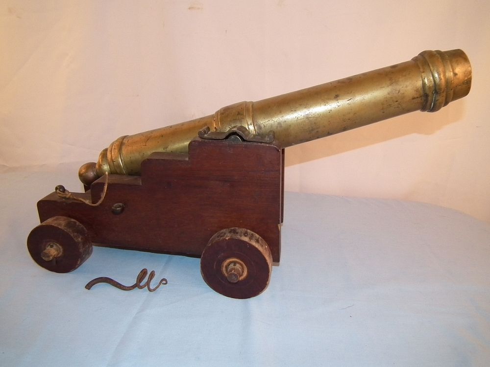 Appraisal: ANTIQUE NAVAL CANNON Antique American made small bronze naval cannon