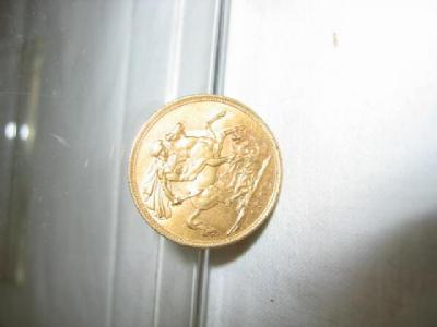 Appraisal: A VICTORIAN GOLD SOVEREIGN