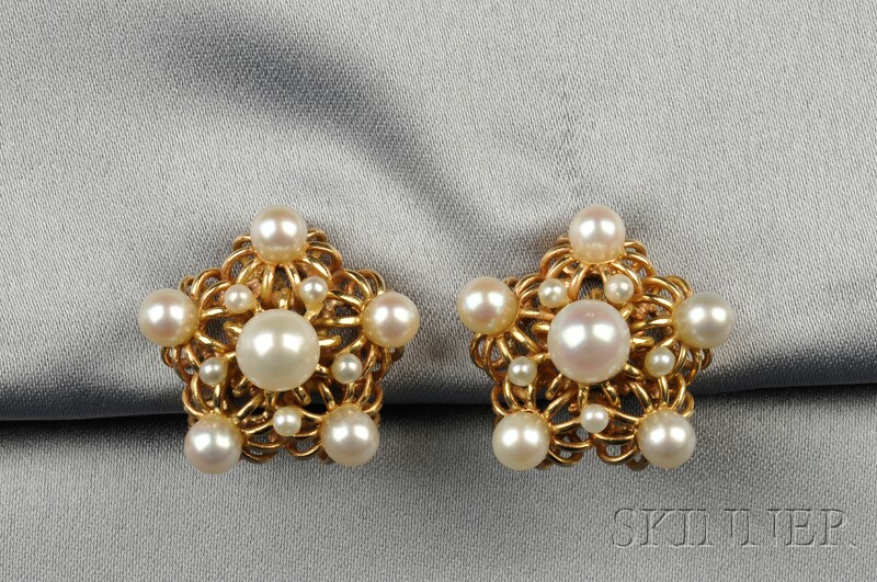 Appraisal: kt Gold and Cultured Pearl Earclips each designed as a