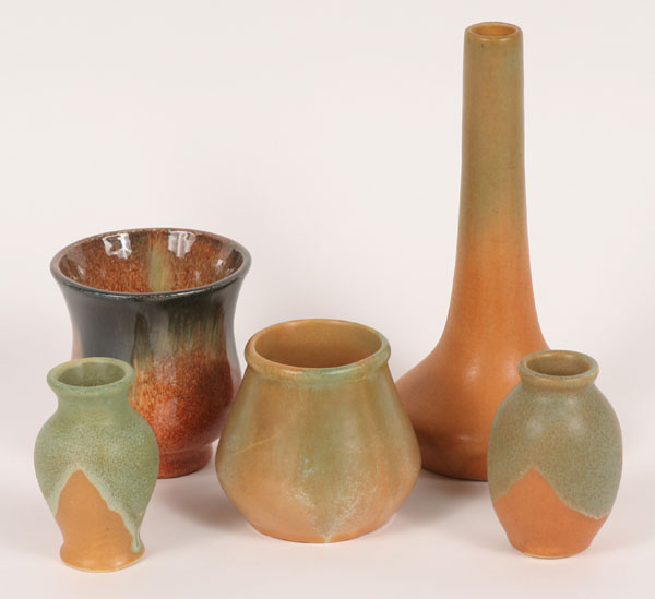 Appraisal: Lot of Muncie art pottery vases with matte green drip