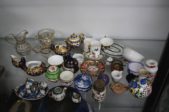 Appraisal: A MINIATURE ROYAL CROWN DERBY TEA SET to include a