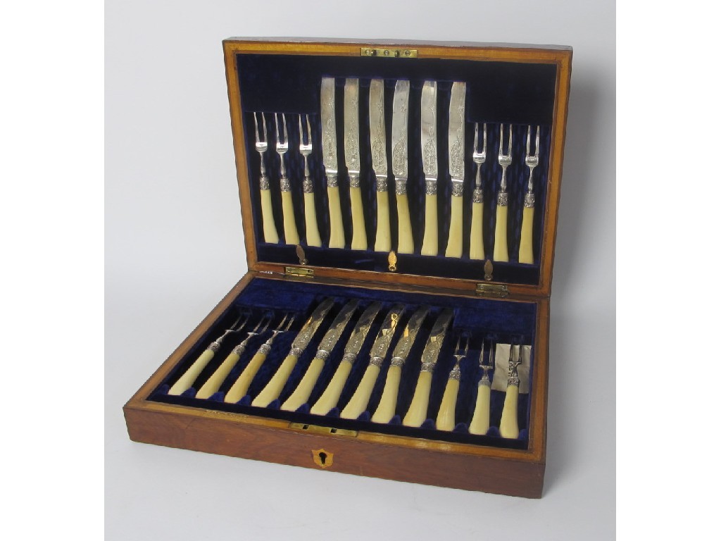 Appraisal: A cased silver pistol grip bone handled fruit cutlery set