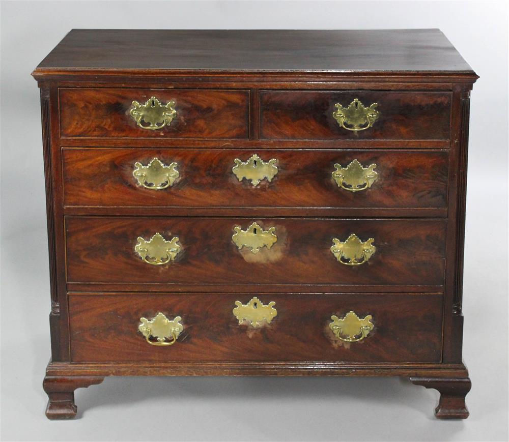 Appraisal: GEORGIAN MAHOGANY CHEST OF DRAWERS having a rectangular top with