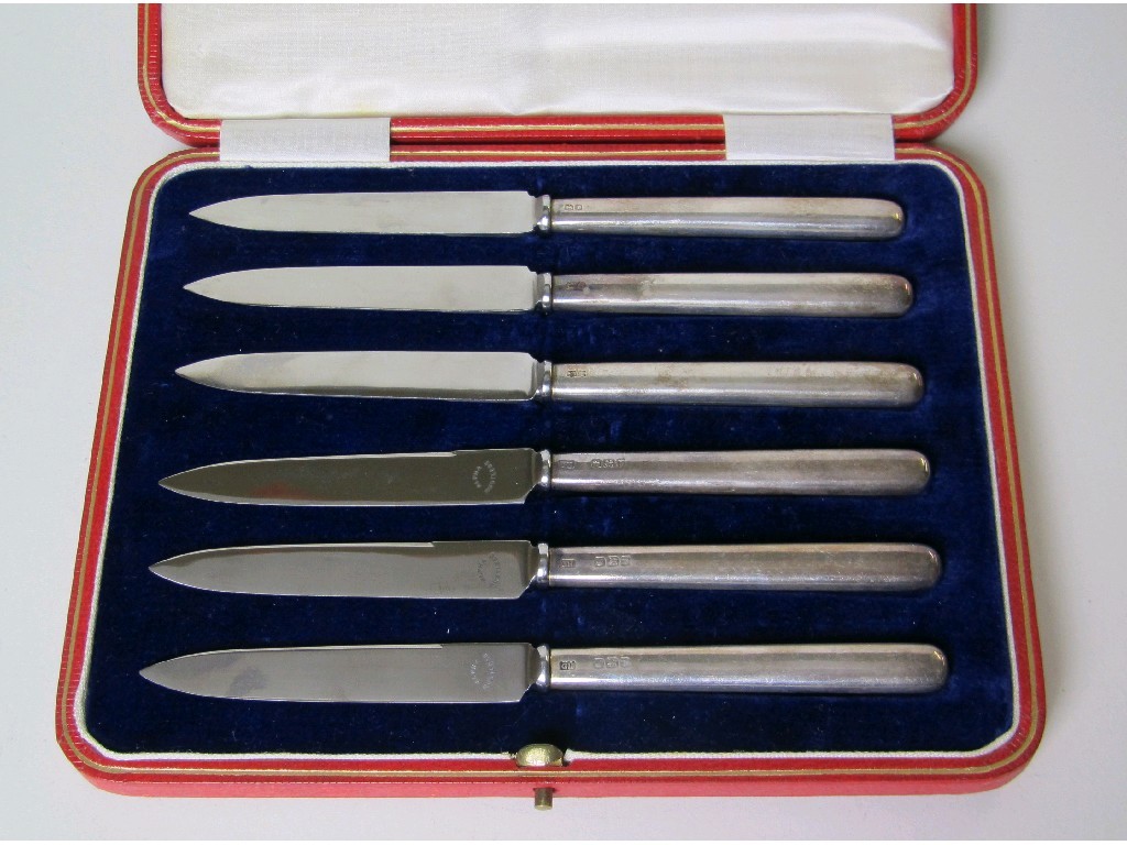 Appraisal: Cased set of six silver handled fruit knives Sheffield