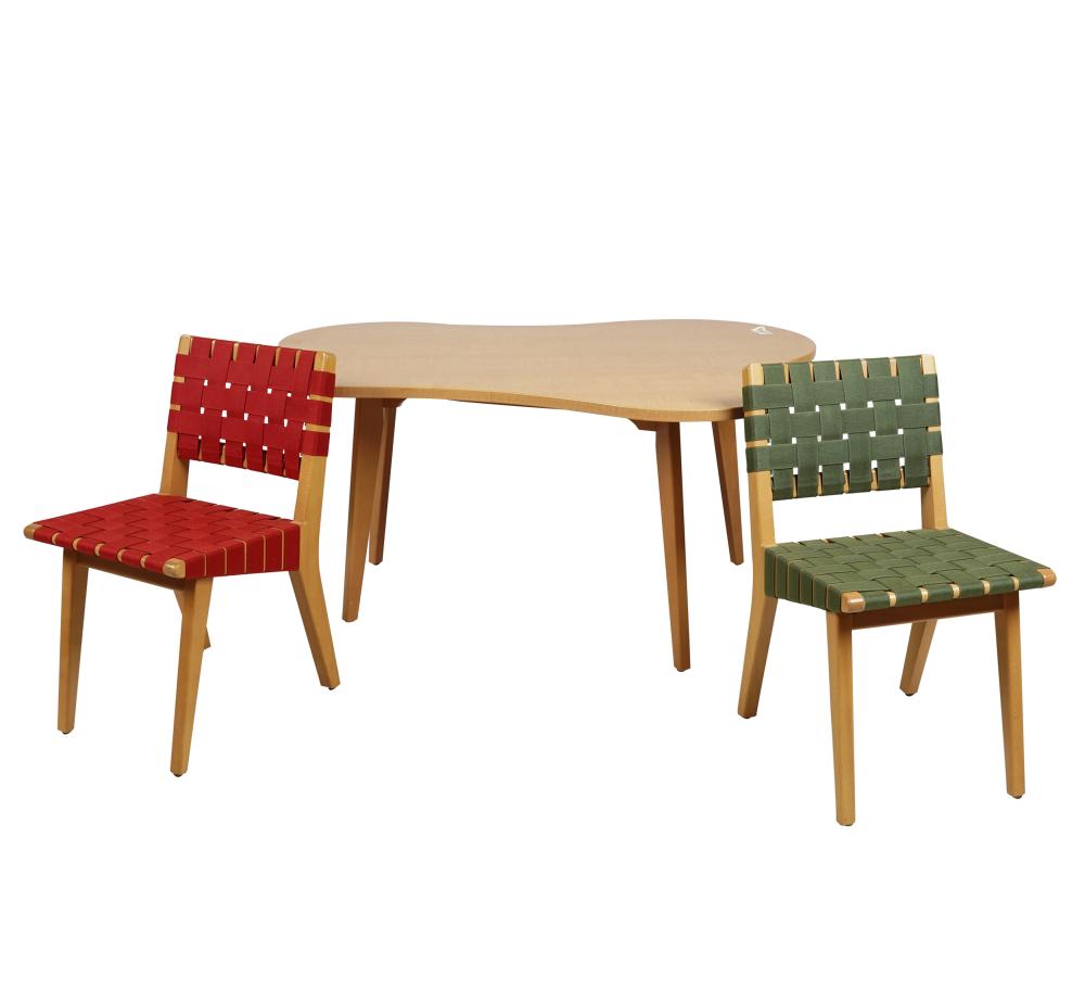 Appraisal: JENS RISOM FOR KNOLL STUDIO CHILD'S TABLE CHAIRSwith Knoll labels