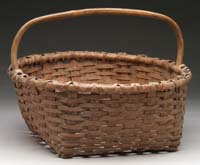 Appraisal: GOOD SQUARE BOTTOM ROUND TOP HANDLED BASKET Splint basket has