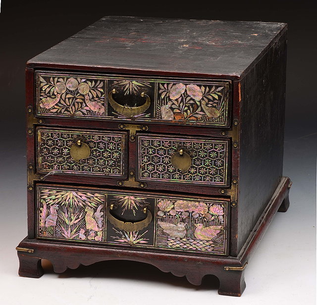 Appraisal: Japanese inlaid table top cabinetthe drawers with mother of pearl