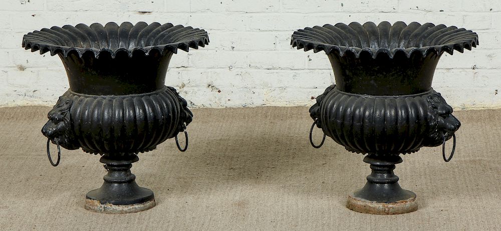 Appraisal: Pair of Victorian Cast Iron Garden Urns Pair of Victorian