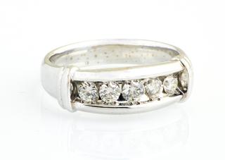 Appraisal: Man's K White Gold Dinner Ring the top mounted with