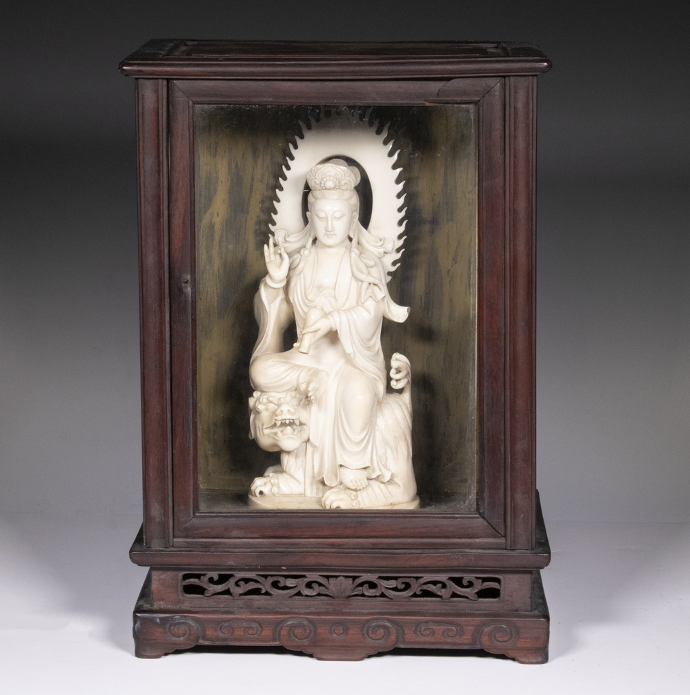 Appraisal: TH C CHINESE IVORY CARVED FIGURE OF THE GODDESS QUANYIN