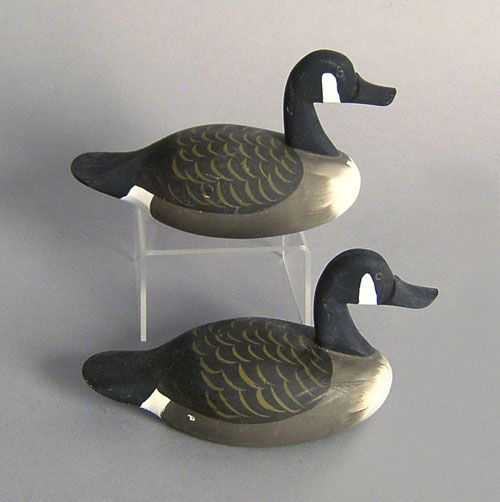 Appraisal: Two miniature Jess Urie goose decoys l