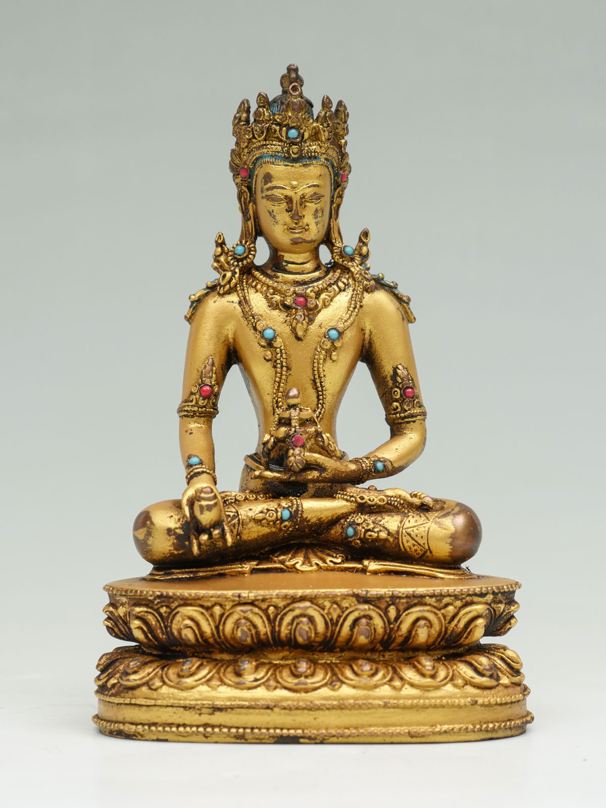 Appraisal: TH C GILT COPPER KWAN-YIN STATUE th Century or earlier