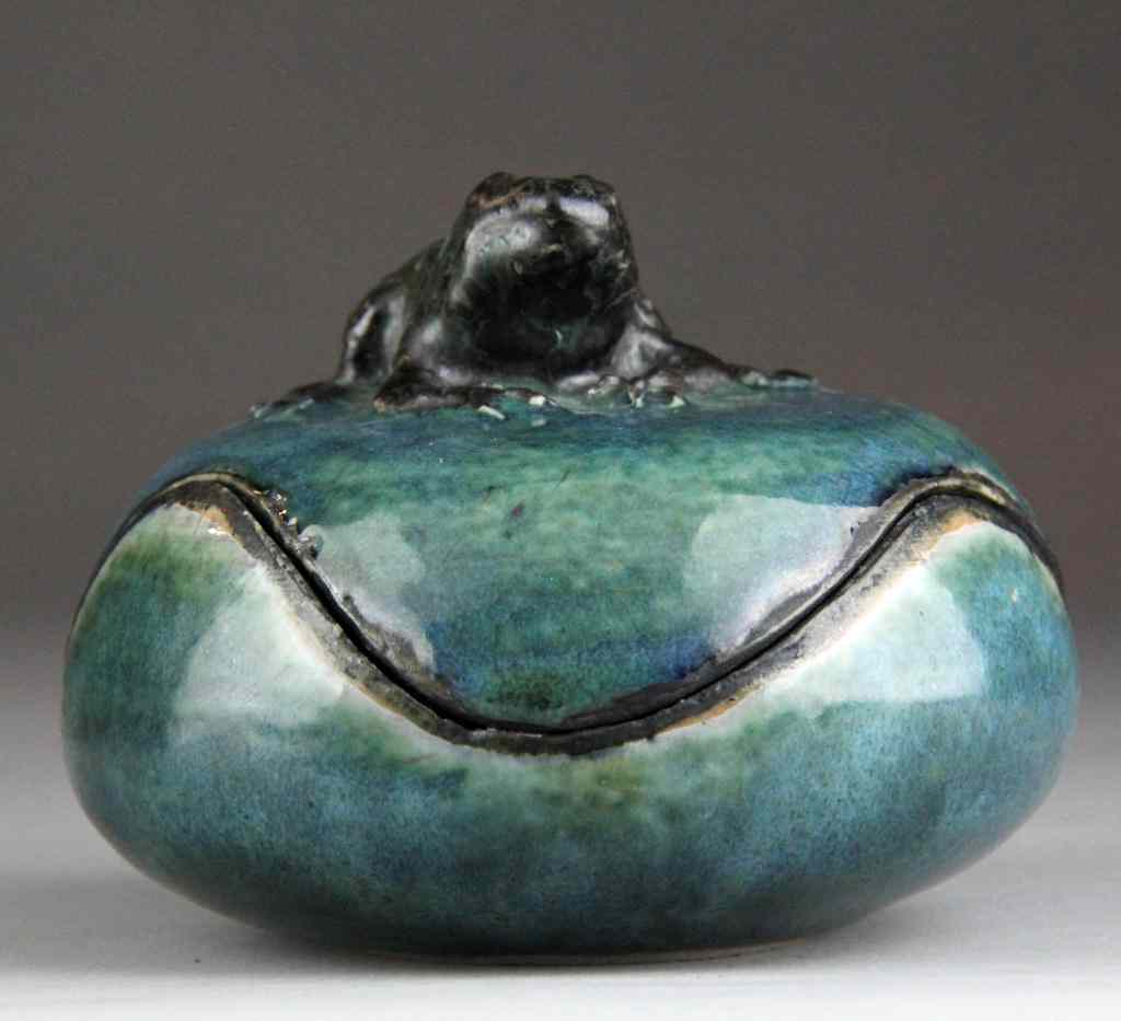 Appraisal: Japanese Covered Box Meiji PeriodOf unusual form with sitting frog