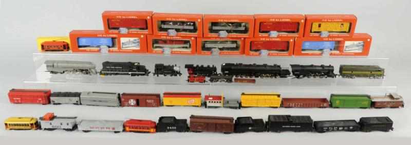 Appraisal: Lot of HO Train Engines Cars Includes approximately engines tenders