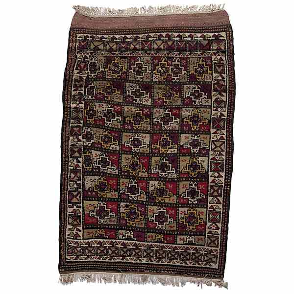 Appraisal: Kurd Shiraz Rug Iranian th century a Kurd Shiraz rug