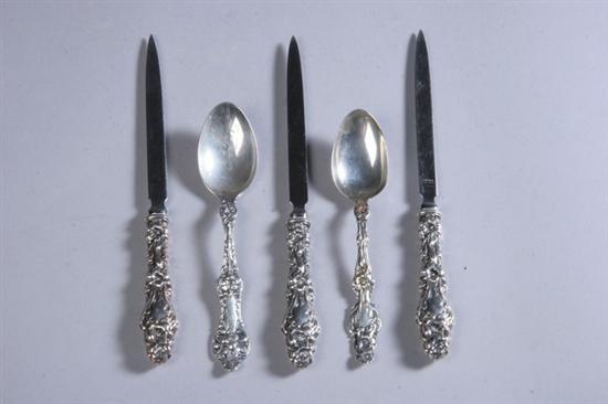 Appraisal: PIECES STERLING SILVER REPOUSS FLATWARE Eight Wallace spoons - two