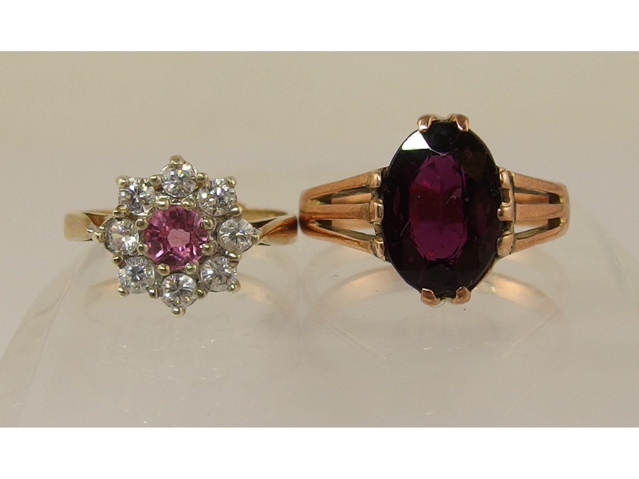 Appraisal: A ct rose gold garnet ring and a ct pink