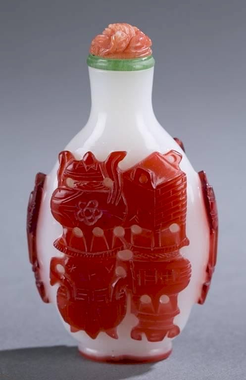 Appraisal: Chinese red on white overlay glass snuff bottle A Chinese