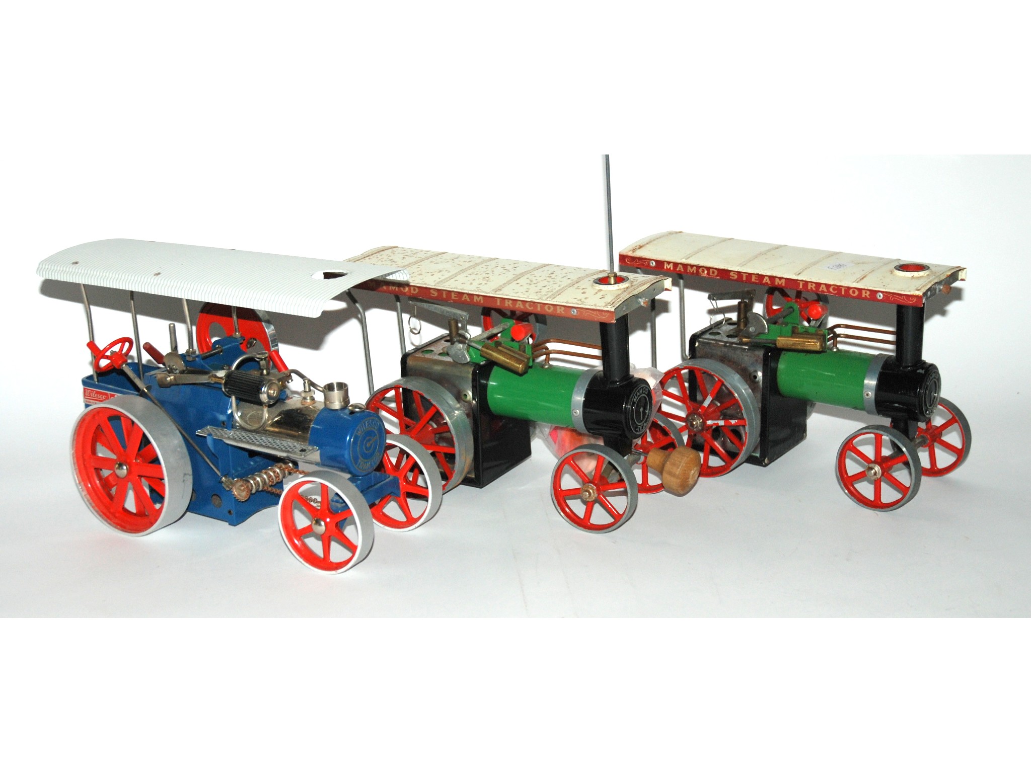 Appraisal: Three various steam traction engines two by Mamod and the