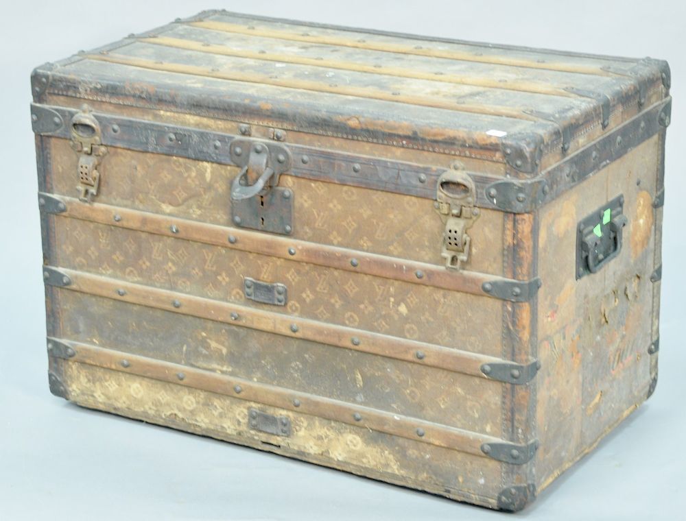 Appraisal: Louis Vuitton trunk with Louis Vuitton and john Wanamaker labels