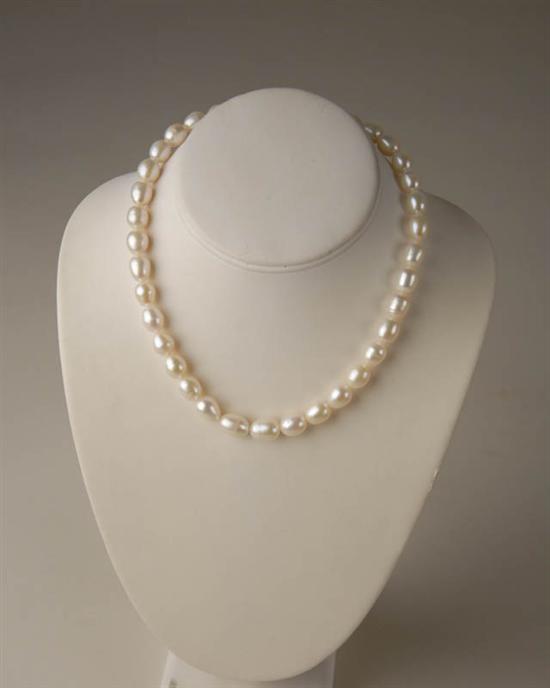 Appraisal: A Freshwater Cultured Pearl Necklace long with - mm pearls