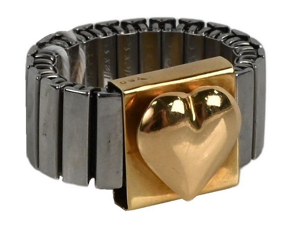 Appraisal: Fixo-Flex Ring having karat gold heart mounted to the band