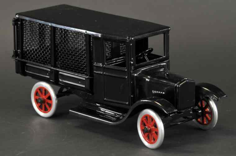 Appraisal: CONTEMPORARY FLIVVER ''HUCKSTER'' TRUCK Pressed steel done in black overall